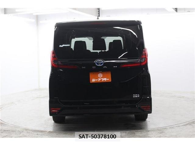 Toyota NOAH HYBRID 2023-03 7251764-5