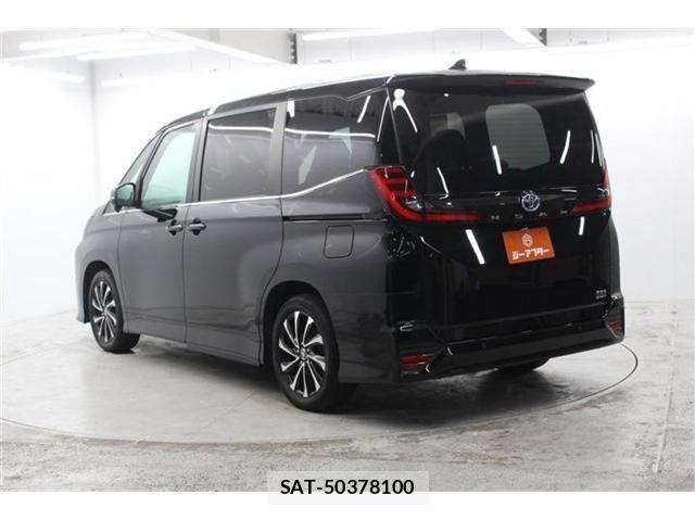 Toyota NOAH HYBRID 2023-03 7251764-6