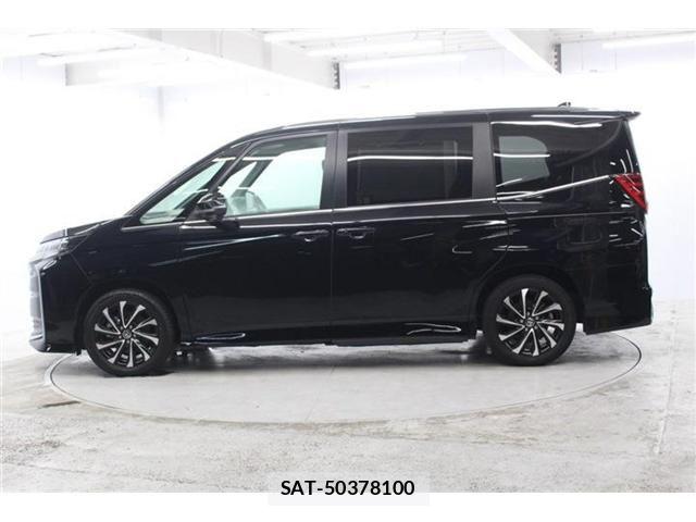 Toyota NOAH HYBRID 2023-03 7251764-7