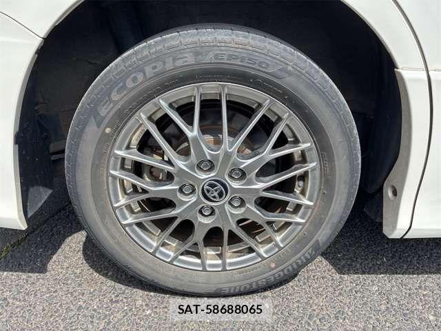 Toyota NOAH HYBRID 2019-05 7251759-16