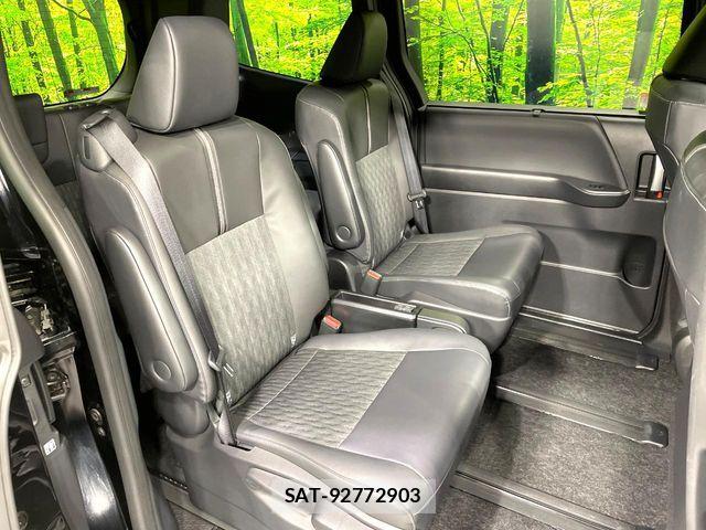 Toyota NOAH HYBRID 2025-03 7250119-9