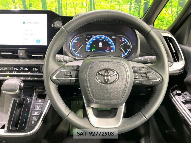 Toyota NOAH HYBRID 2025-03 7250119-12