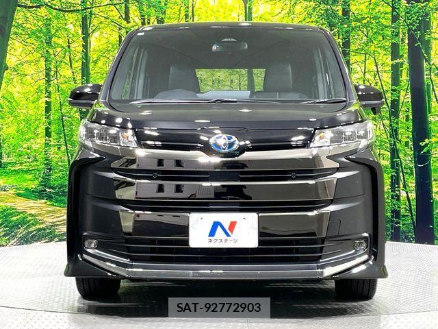 Toyota NOAH HYBRID 2025-03 7250119-15