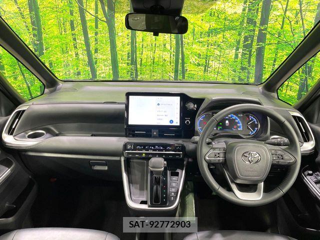 Toyota NOAH HYBRID 2025-03 7250119-1