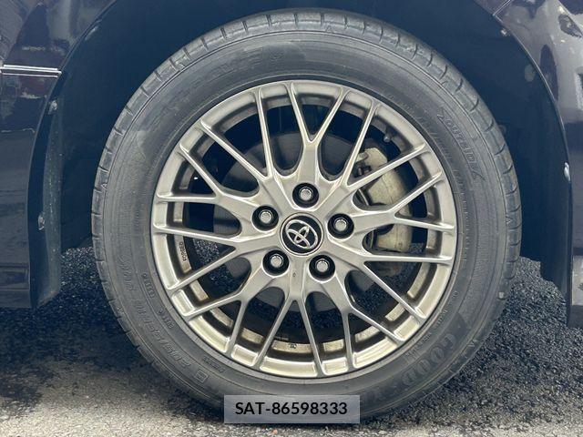 Toyota NOAH HYBRID 2017-07 7271383-19