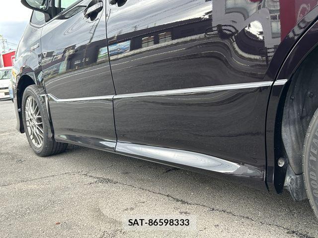 Toyota NOAH HYBRID 2017-07 7271383-22