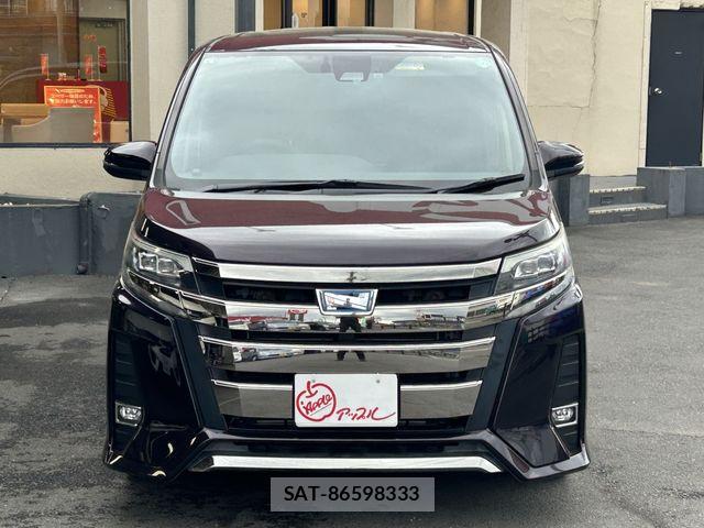 Toyota NOAH HYBRID 2017-07 7271383-4