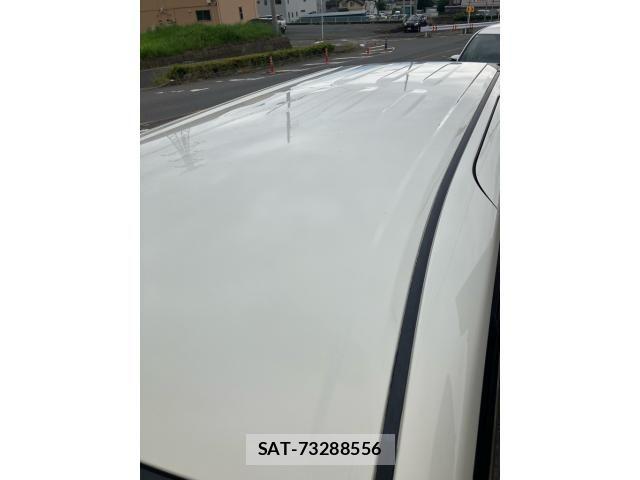 Toyota NOAH HYBRID 2017-11 7272526-11