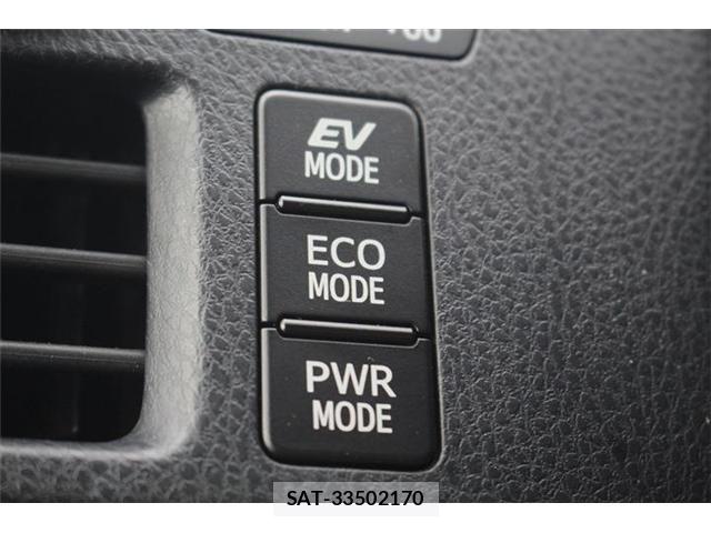 Toyota NOAH HYBRID 2016-02 7271382-27