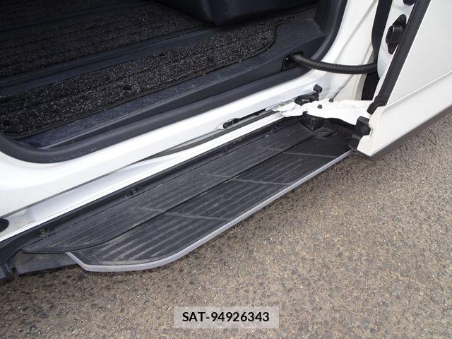 Toyota NOAH HYBRID 2023-07 7272523-19