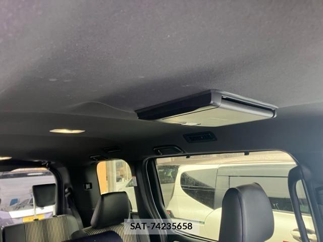 Toyota NOAH HYBRID 2021-11 7328978-15