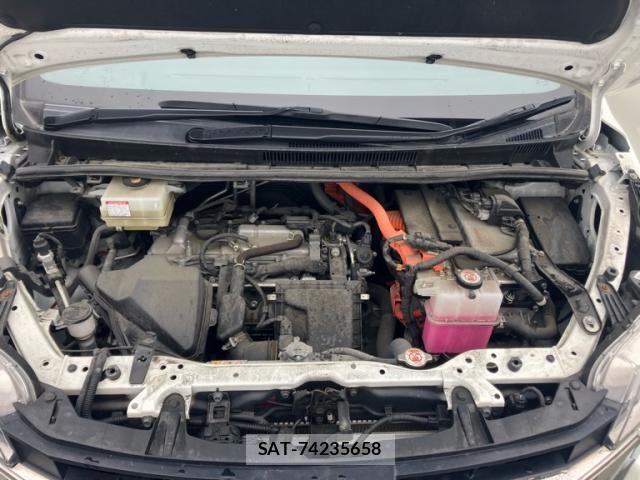 Toyota NOAH HYBRID 2021-11 7328978-27