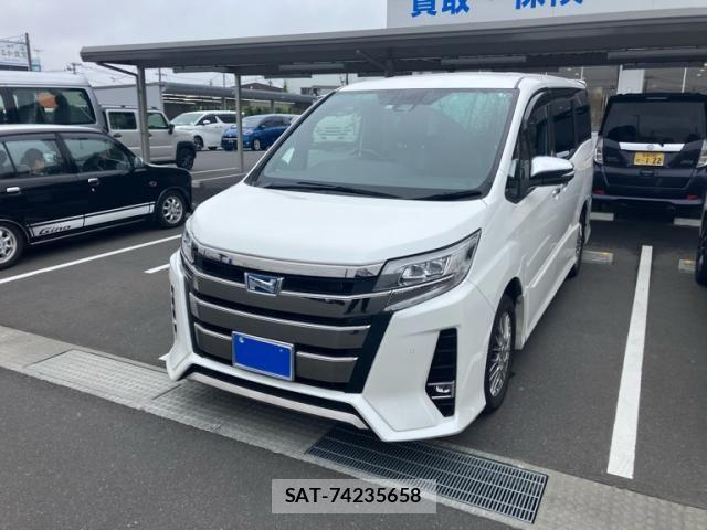 Toyota NOAH HYBRID 2021-11 7328978-2