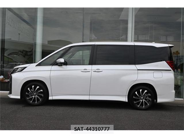 Toyota NOAH HYBRID 2026-05 7328955-1
