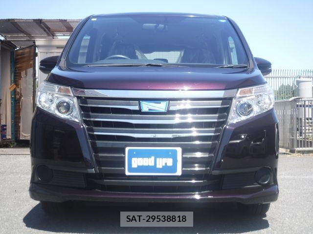 Toyota NOAH HYBRID 2015-02 7328981-1