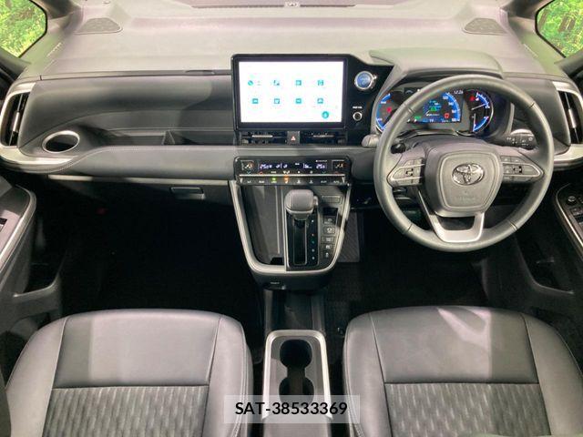 Toyota NOAH HYBRID 2023-06 7328959-1