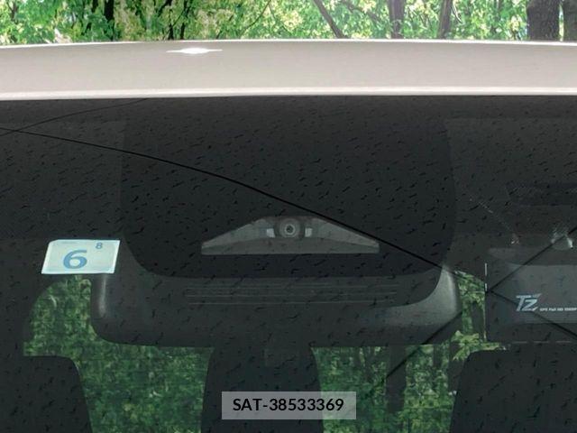 Toyota NOAH HYBRID 2023-06 7328959-6