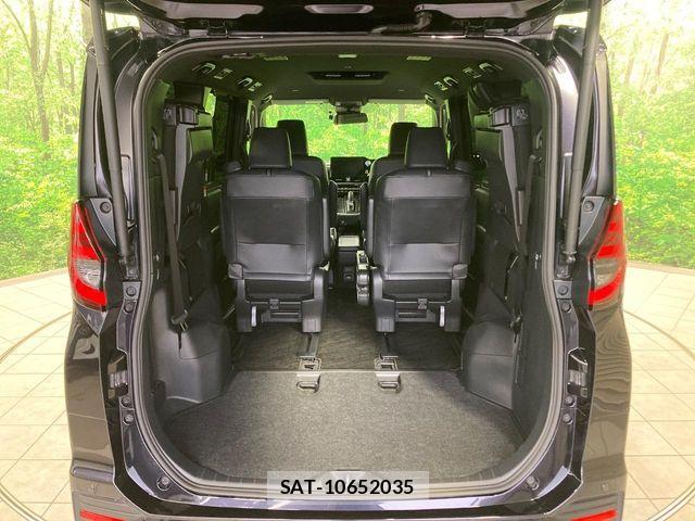 Toyota NOAH HYBRID 2023-02 7328968-10