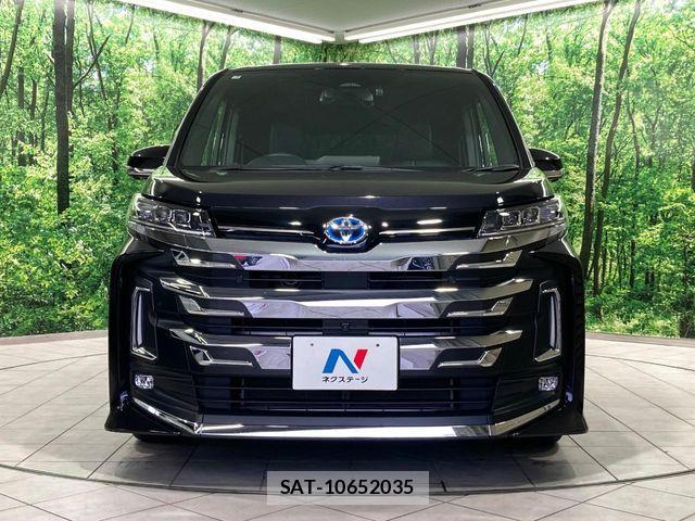Toyota NOAH HYBRID 2023-02 7328968-13