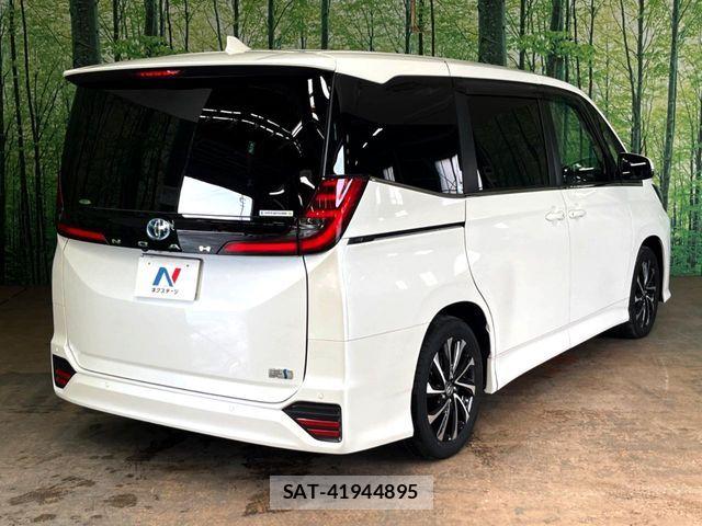Toyota NOAH HYBRID 2024-01 7328964-10