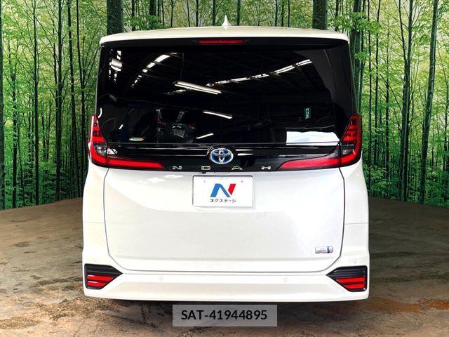 Toyota NOAH HYBRID 2024-01 7328964-8