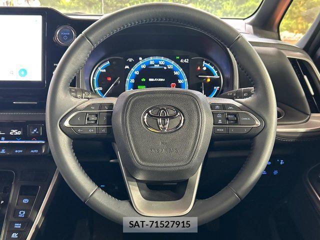Toyota NOAH HYBRID 2023-08 7328969-11