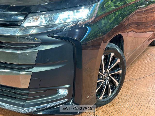 Toyota NOAH HYBRID 2023-08 7328969-12