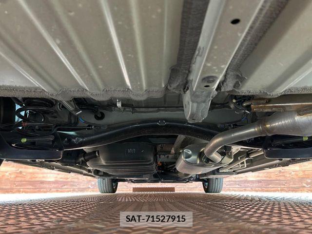 Toyota NOAH HYBRID 2023-08 7328969-18