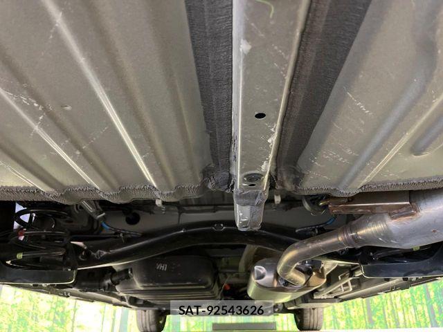 Toyota NOAH HYBRID 2023-06 7328970-18