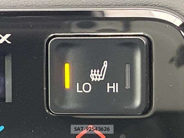 Toyota NOAH HYBRID 2023-06 7328970-7
