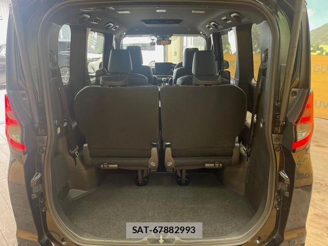 Toyota NOAH HYBRID 2025-01 7328961-11