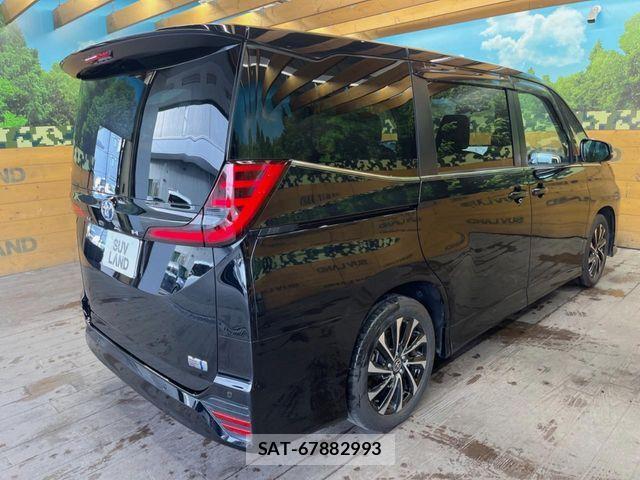 Toyota NOAH HYBRID 2025-01 7328961-18
