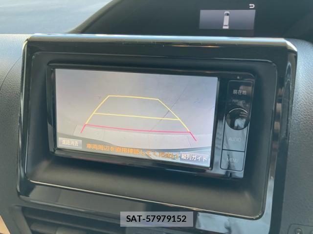 Toyota NOAH HYBRID 2015-07 7328982-17