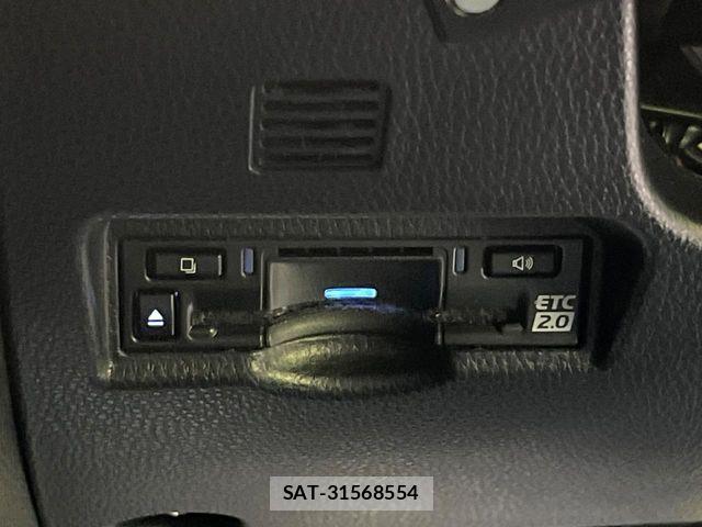 Toyota NOAH HYBRID 2022-11 7328973-5