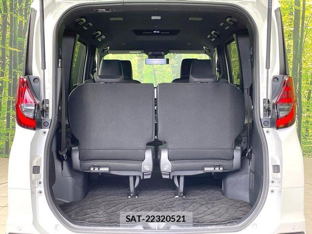 Toyota NOAH HYBRID 2023-09 7328966-10