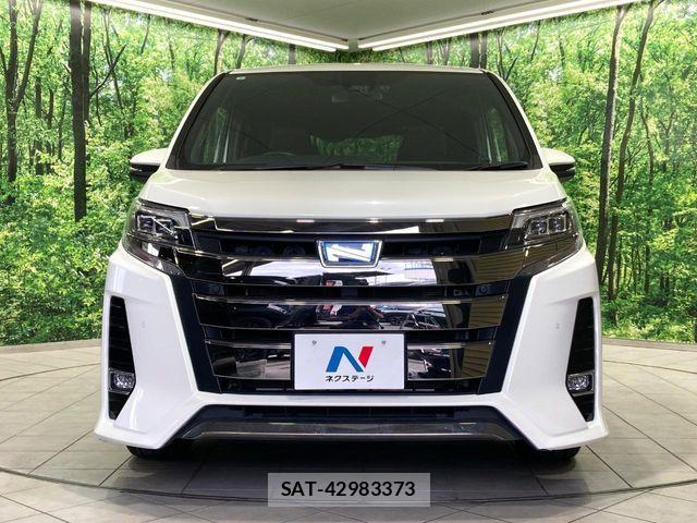 Toyota NOAH HYBRID 2019-07 7328974-14