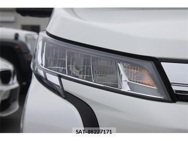 Toyota NOAH HYBRID 2023-07 7328972-12