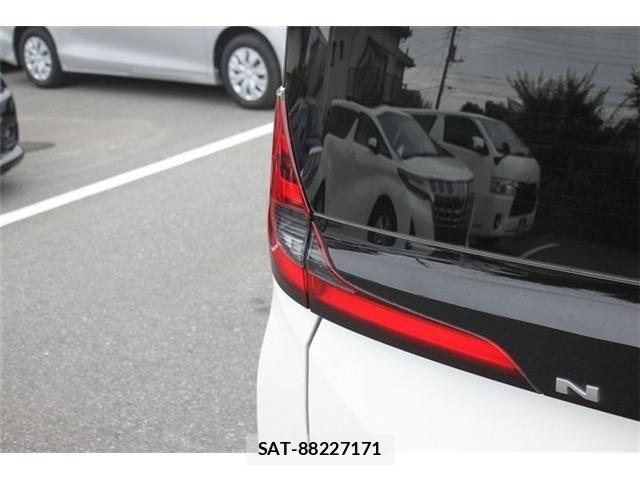 Toyota NOAH HYBRID 2023-07 7328972-14