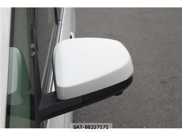 Toyota NOAH HYBRID 2023-07 7328972-22