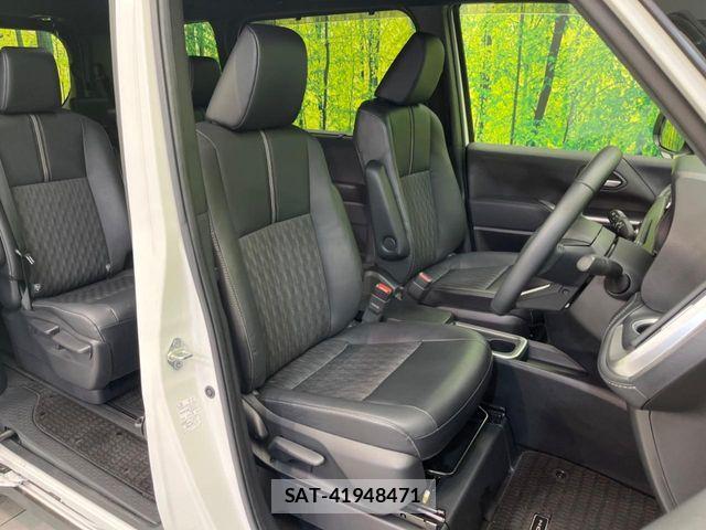 Toyota NOAH HYBRID 2023-09 7328971-6