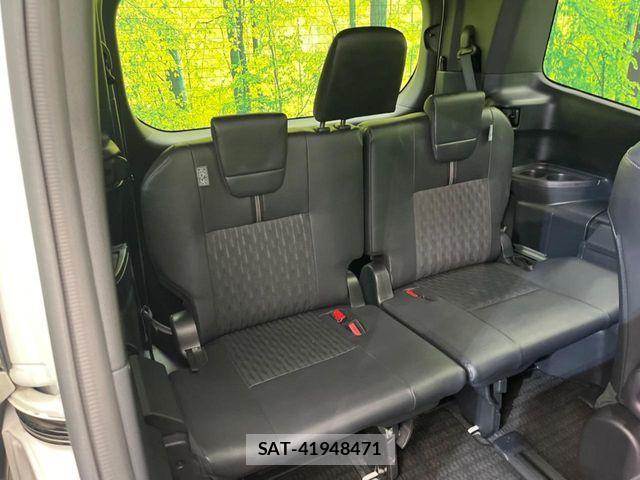 Toyota NOAH HYBRID 2023-09 7328971-8