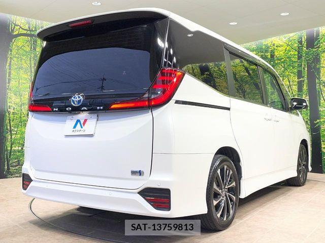 Toyota NOAH HYBRID 2023-12 7328965-17