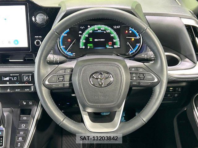 Toyota NOAH HYBRID 2024-03 7328960-11