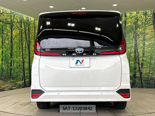 Toyota NOAH HYBRID 2024-03 7328960-15