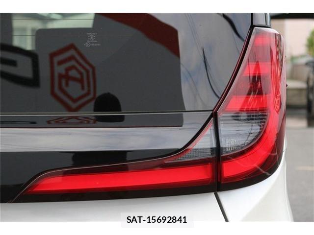 Toyota NOAH HYBRID 2023-12 7328975-12