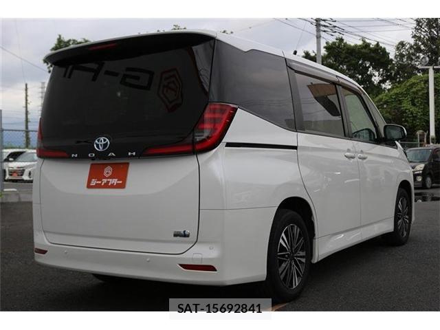 Toyota NOAH HYBRID 2023-12 7328975-22