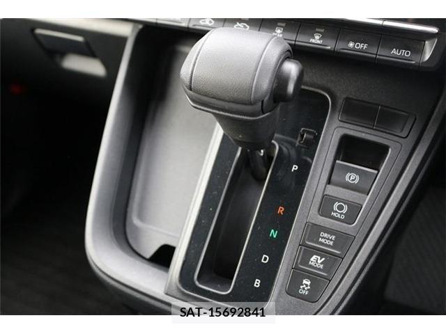 Toyota NOAH HYBRID 2023-12 7328975-5