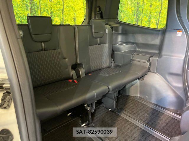 Toyota NOAH HYBRID 2023-05 7328967-9