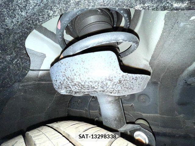 Toyota NOAH HYBRID 2024-01 7328963-19