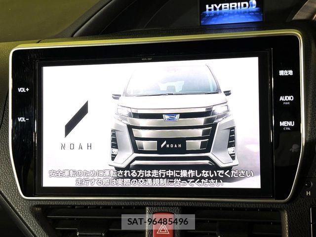 Toyota NOAH HYBRID 2017-09 7359062-3